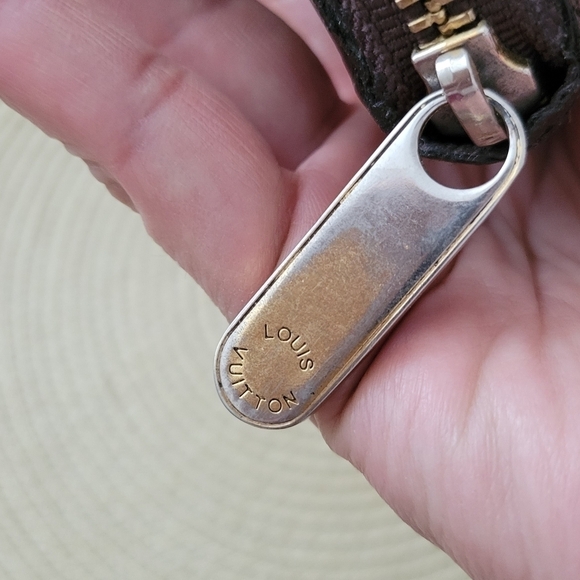 Louis Vuitton Vernis Zippy Wallet - Picture 2 of 10
